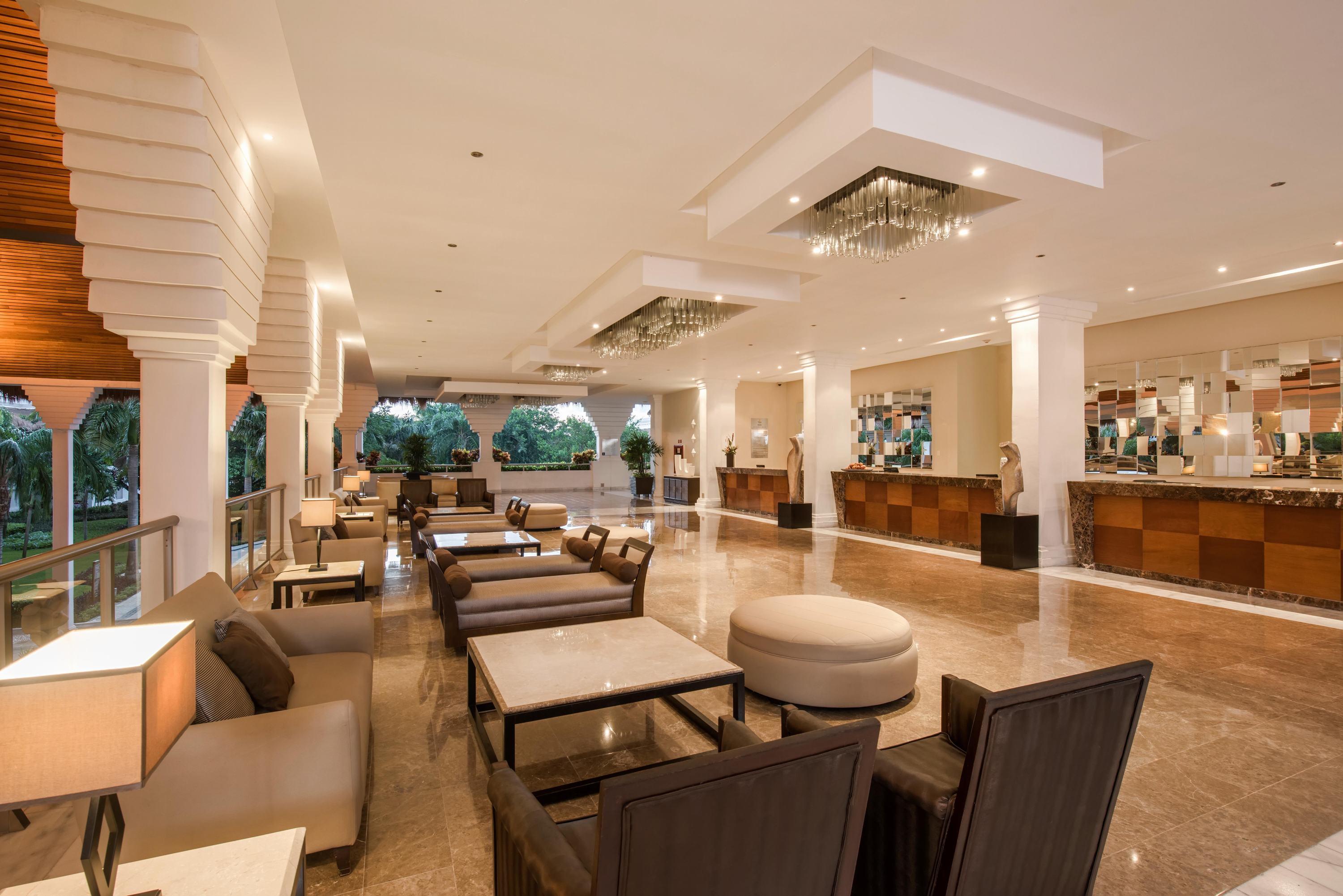 Grand Riviera Princess Плая дел Кармен Екстериор снимка Lobby