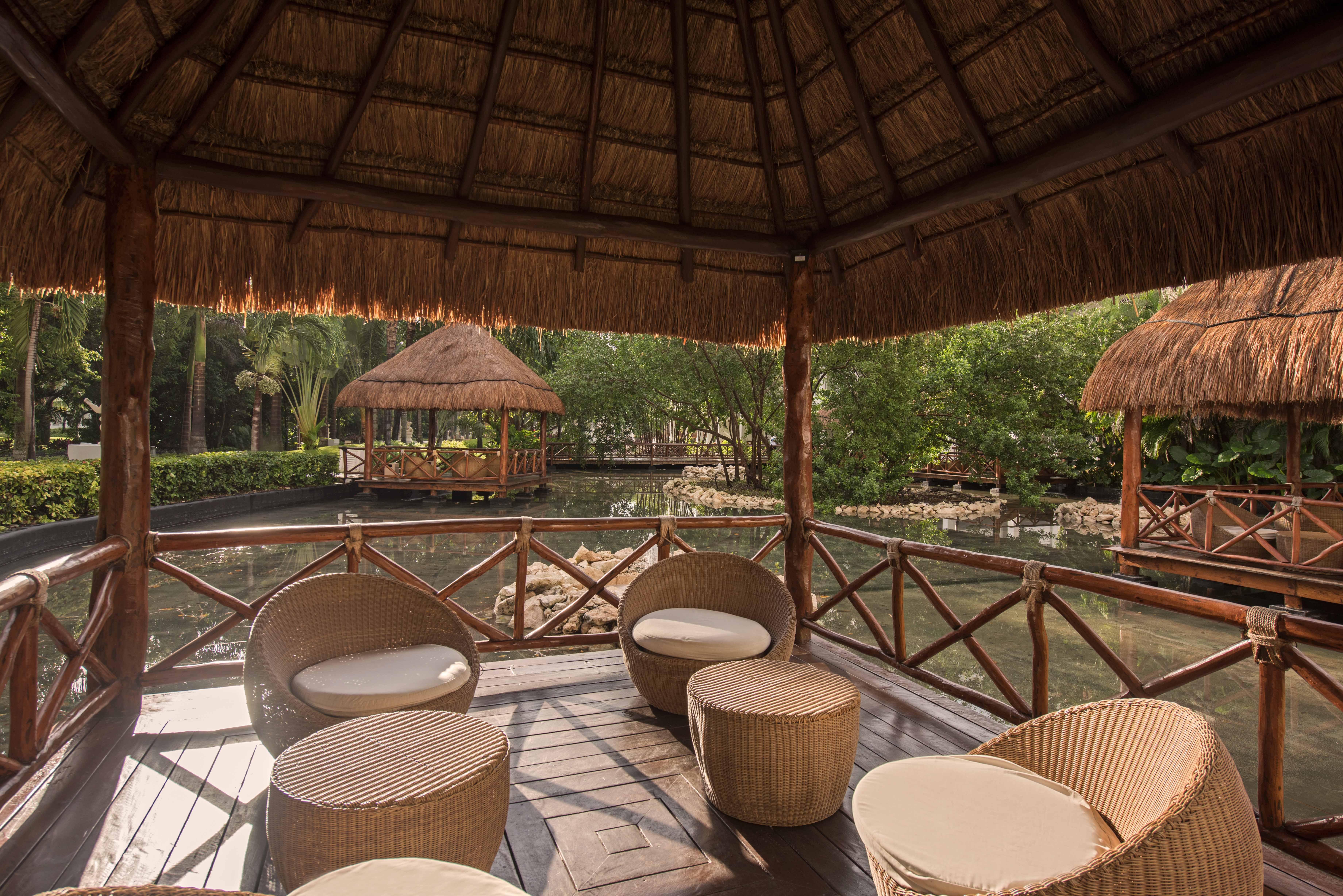 Grand Riviera Princess Плая дел Кармен Екстериор снимка The resort's spa