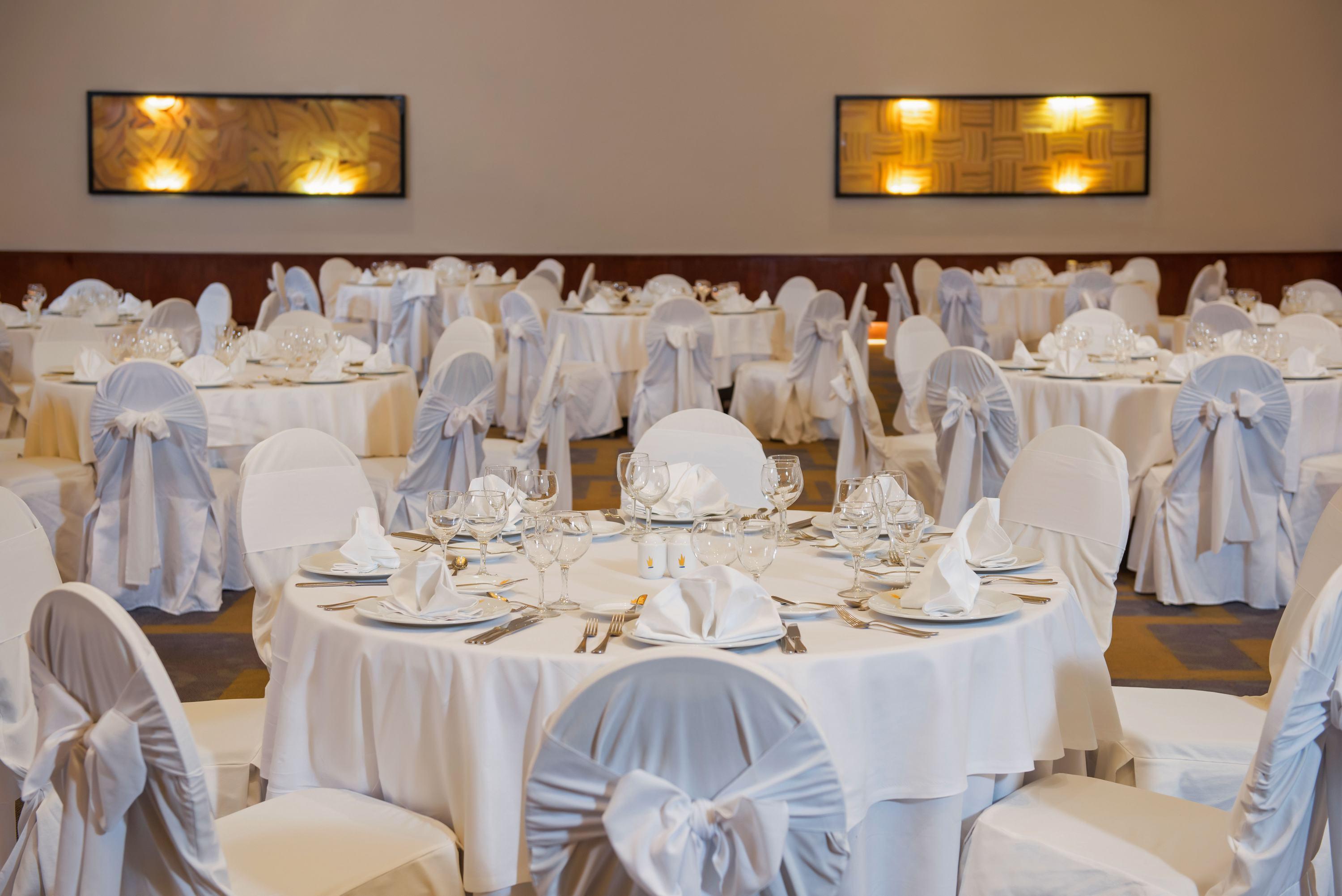 Grand Riviera Princess Плая дел Кармен Екстериор снимка A wedding reception